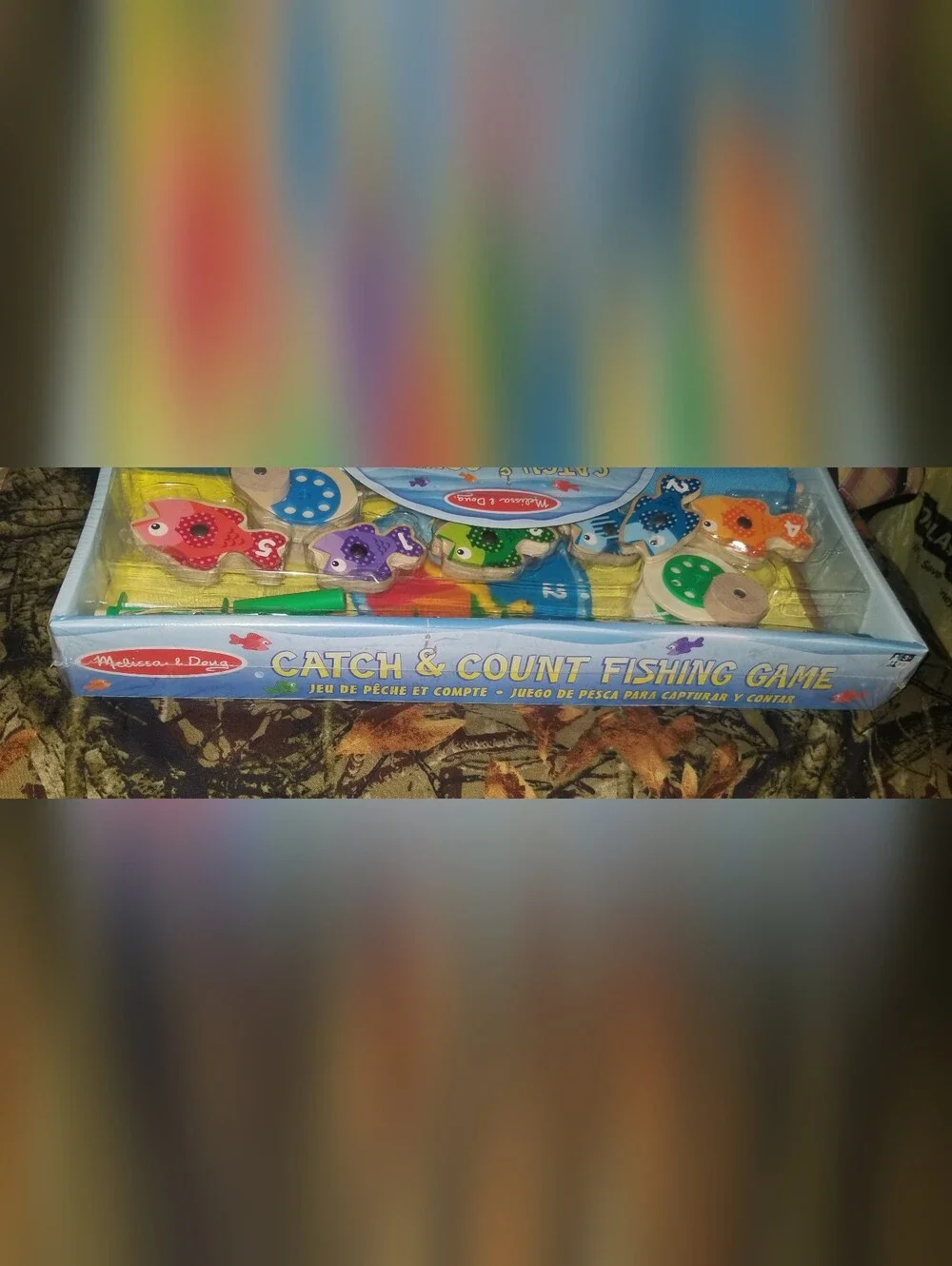 NWT Melissa & Doug Catch & Count Wooden Fishing Game 2 Rods & 10 Fishes